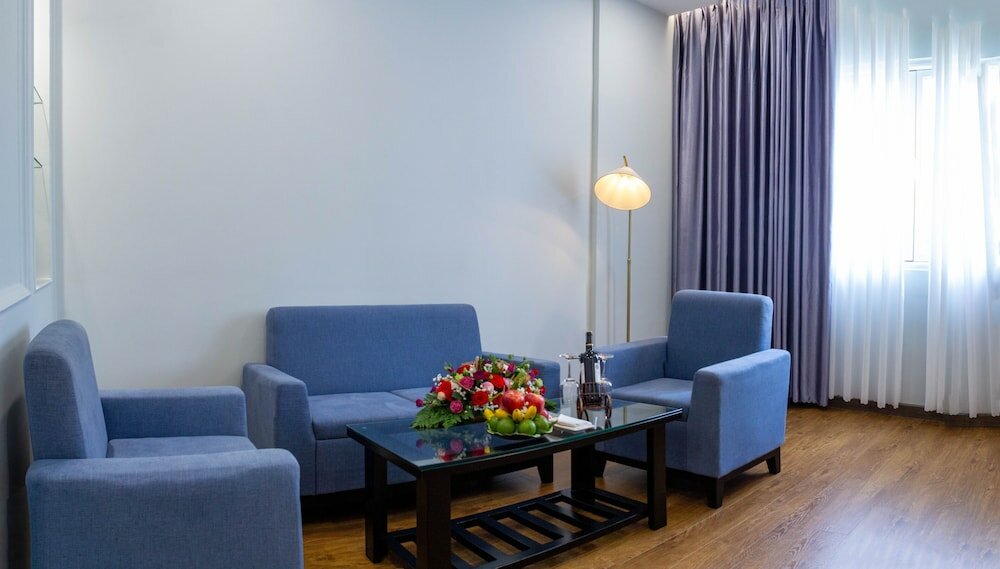 Фото Royal Hotel Saigon