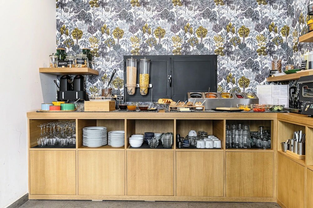 Фото Hotel Central Lodge