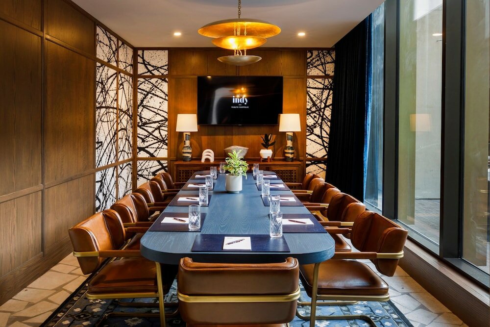 Фото Hotel Indy, Indianapolis, a Tribute Portfolio Hotel