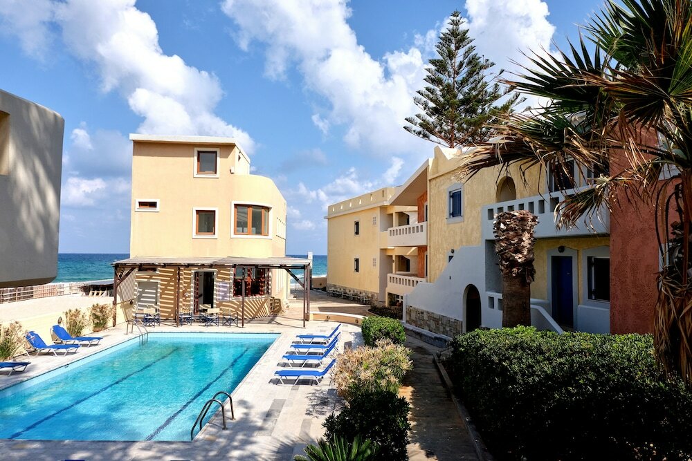 Фото Niros Beach