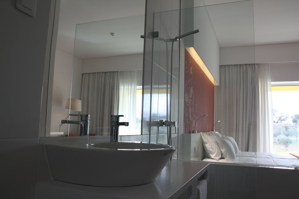 Фото Monte Filipe Hotel & SPA