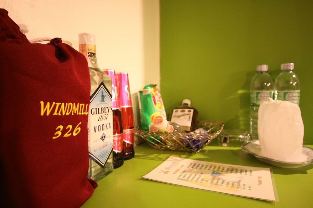 Фото Windmill Resort Hotel