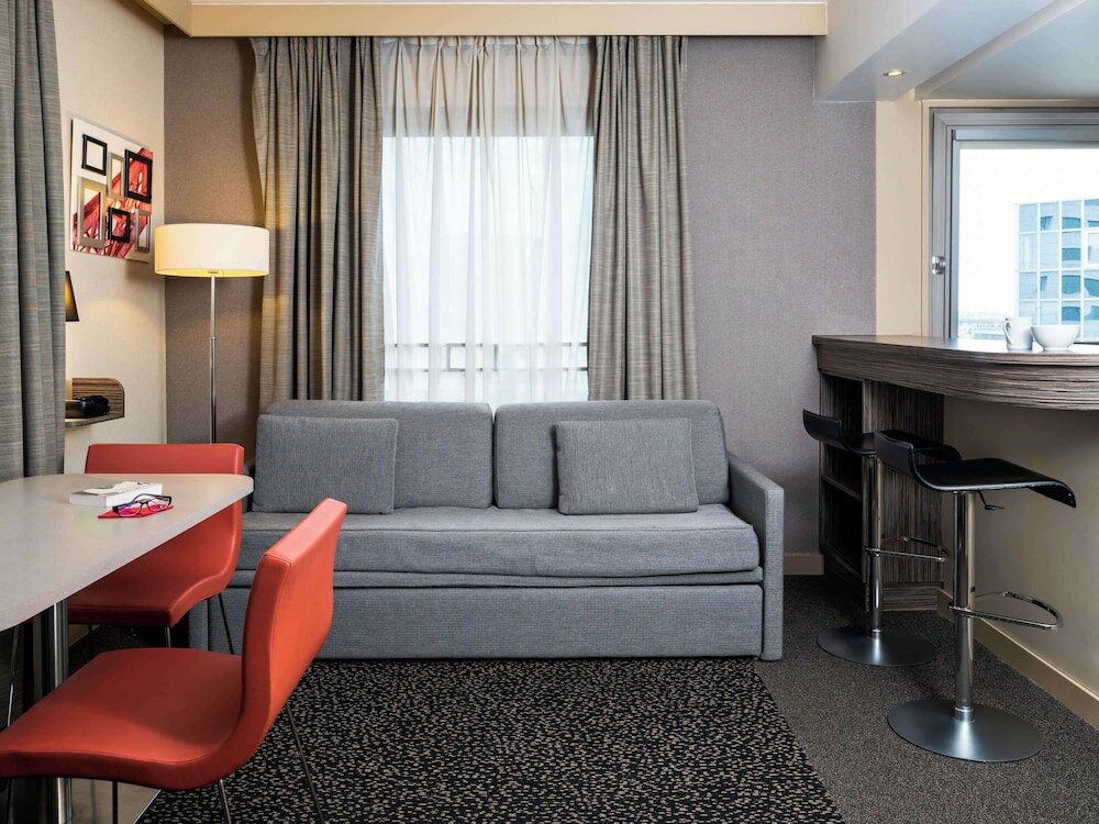 Фото Aparthotel Adagio La Défense Esplanade