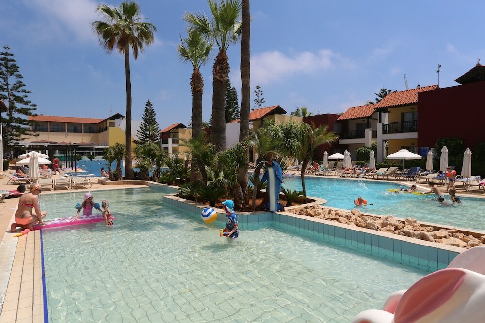 Фото Panthea Holiday Village Water Park Resort