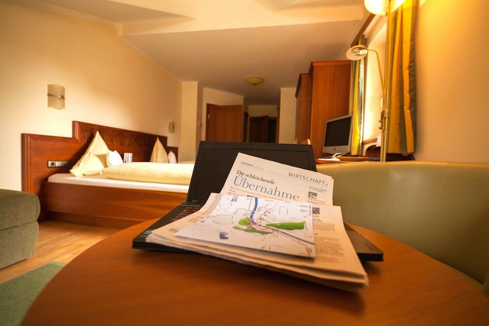 Фото Hotel Sallerhof