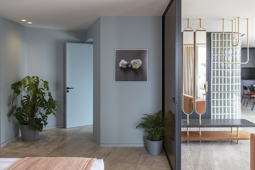 Фото Perianth Hotel