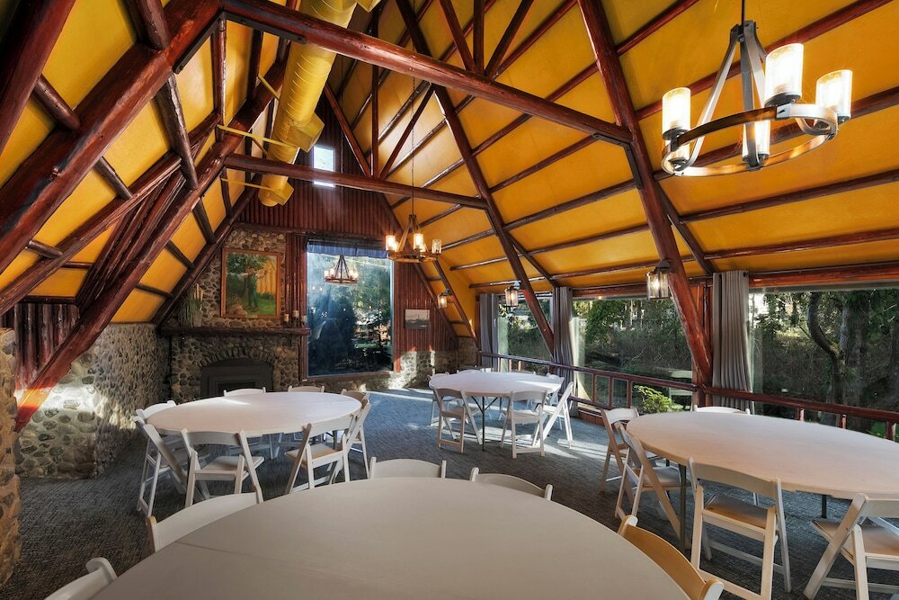 Фото Robin Hood Village Resort