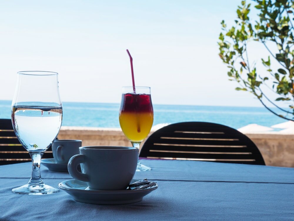 Фото Pearl Beach Hotel