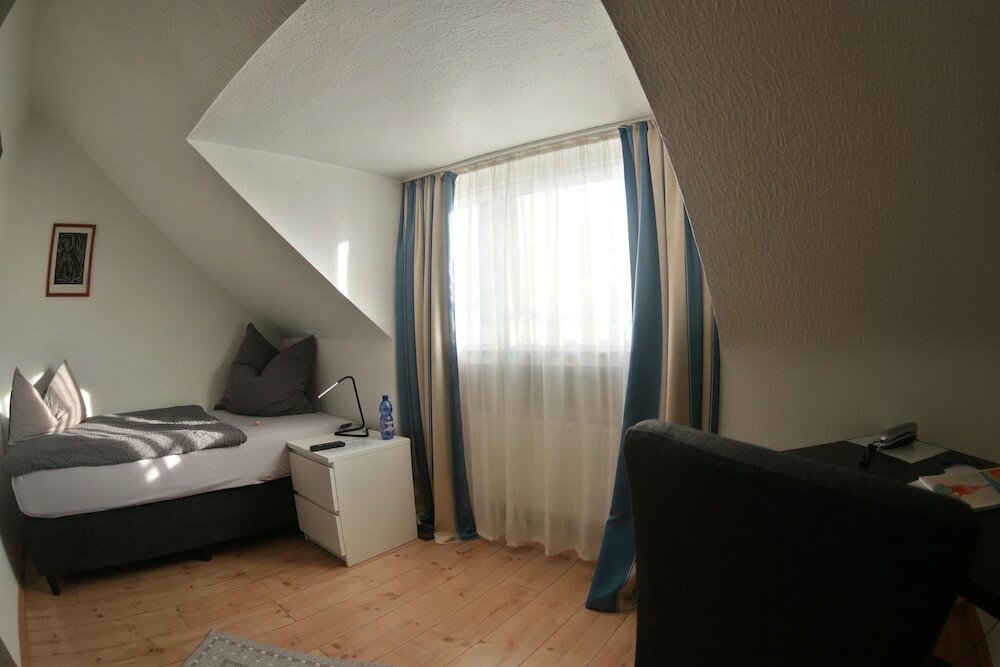 Фото Hotel Merlin