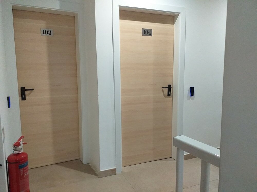 Фото TJ Boutique Accommodation