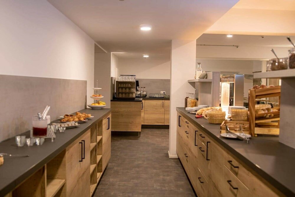 Фото Drexels Parkhotel am Schloss