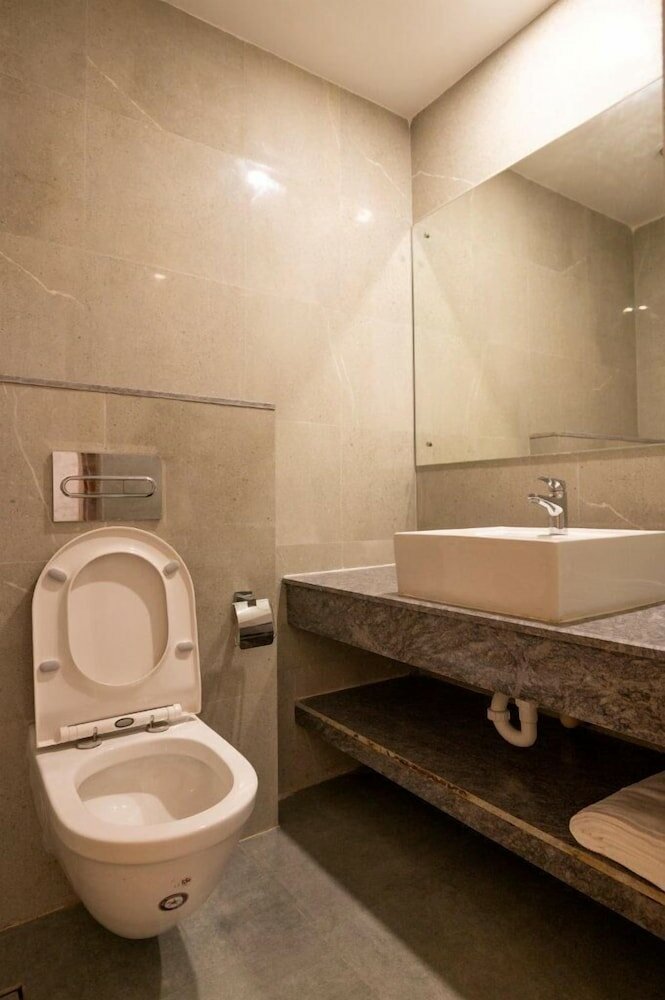 Фото Pushkara Sarovar Portico Dibrugarh