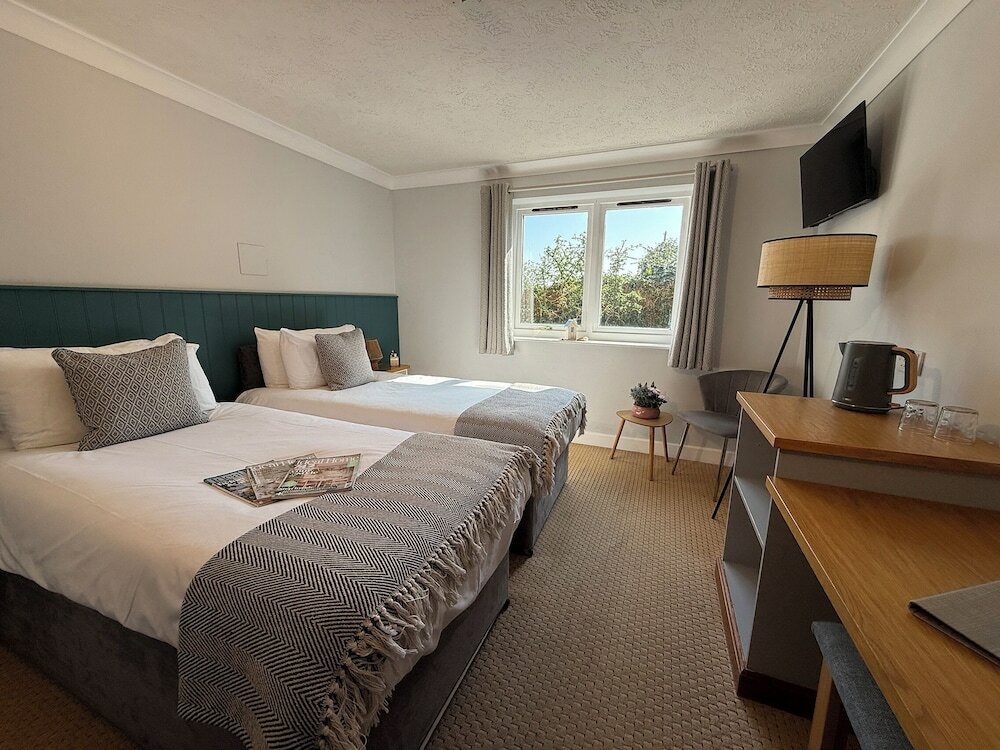 Фото River Haven Hotel