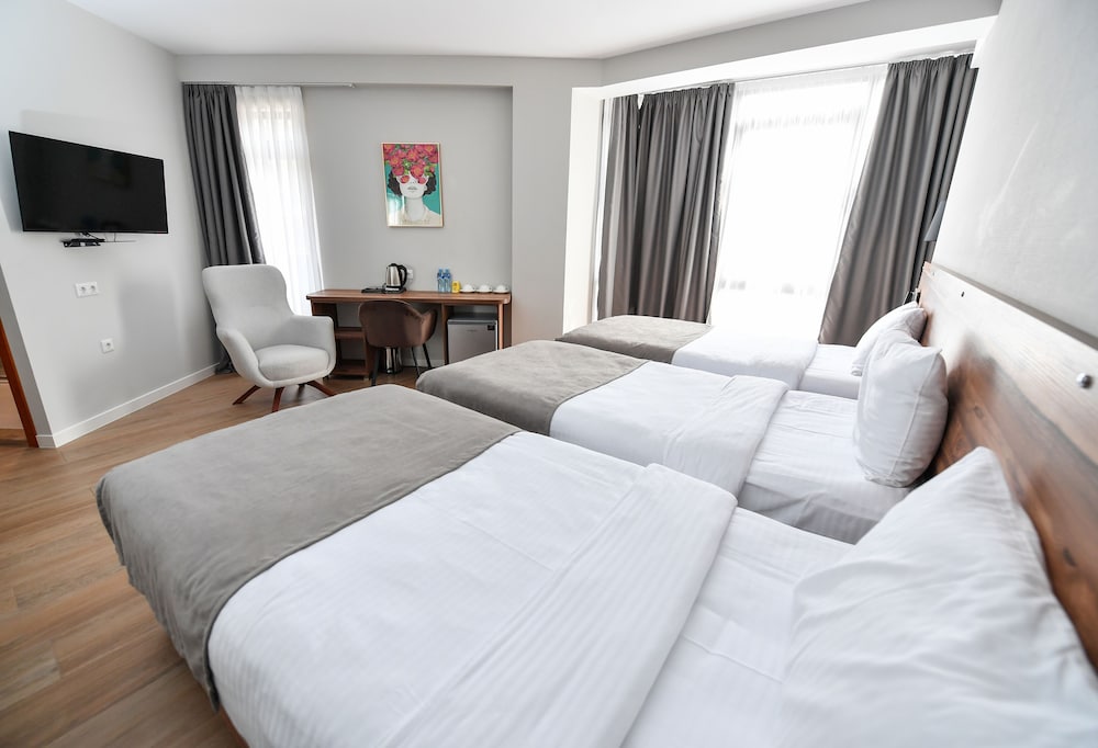 Фото Address Boutique Hotel