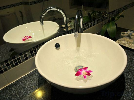 Фото Boonjumnong Modern Apartment