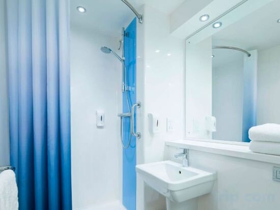 Фото Travelodge London Finchley