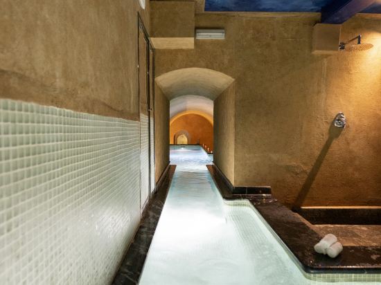 Фото Hospes Palacio del Bailío