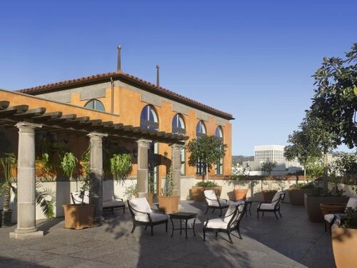 Внешний вид отеля Plaza La Reina в Лос-Анджелесе, фото 4