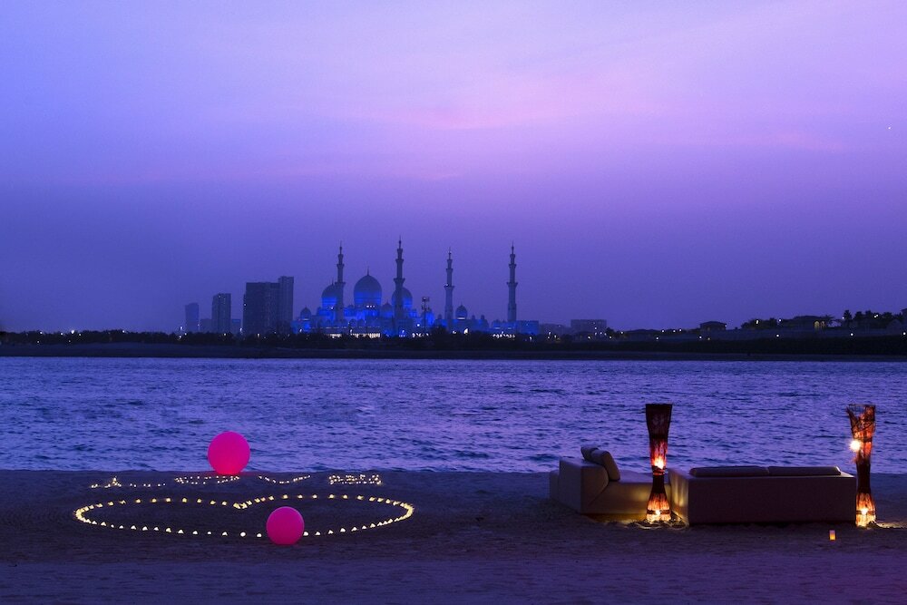 Фото Shangri-La Qaryat Al Beri Abu Dhab