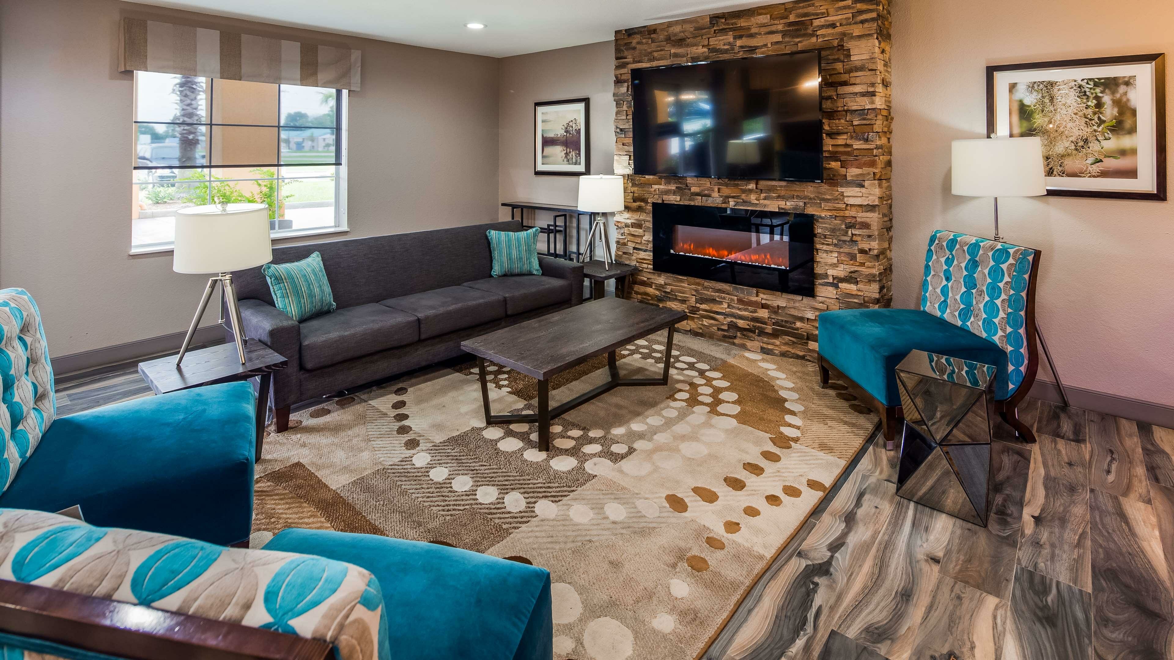 Фото Best Western Lafayette Inn