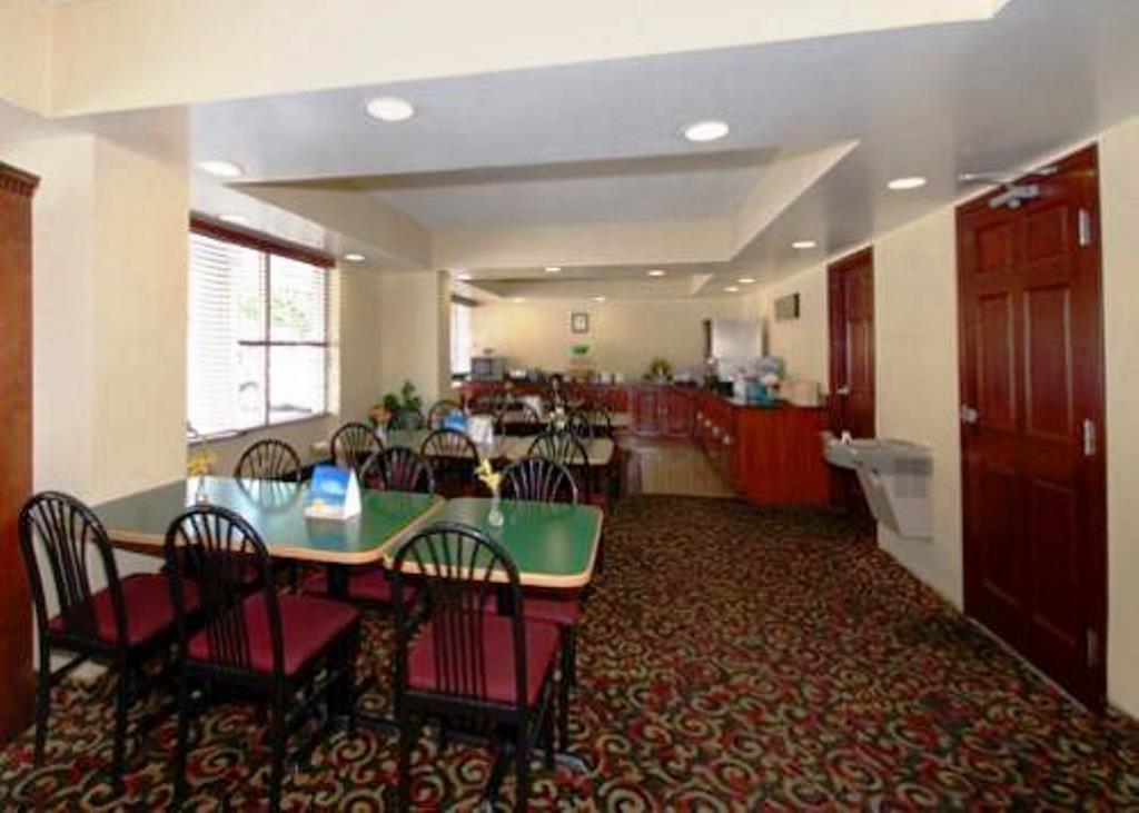 Фото Quality Inn Takoma Park