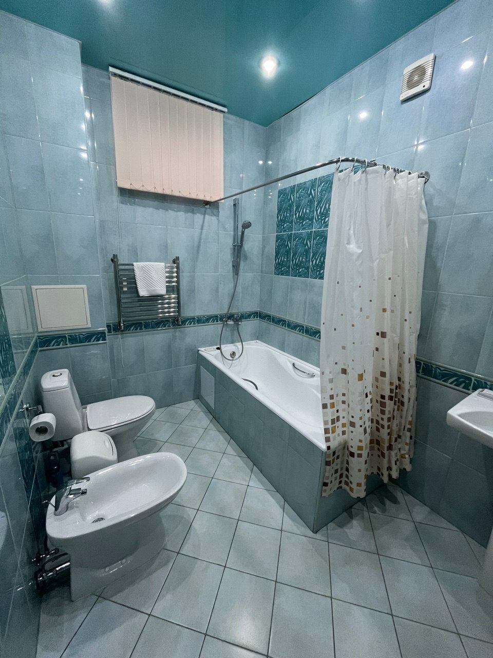 Фото Река и Море