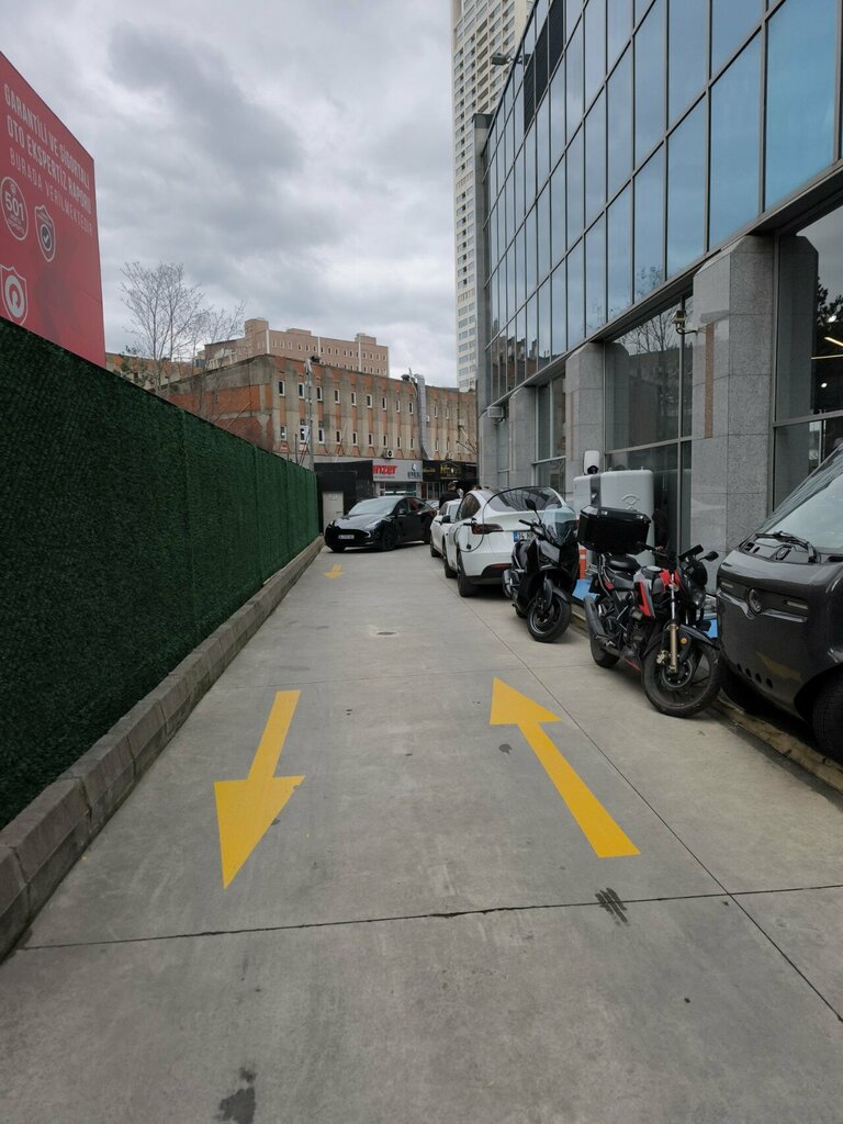 Electric car charging station Zes Charging Station, Istanbul, photo