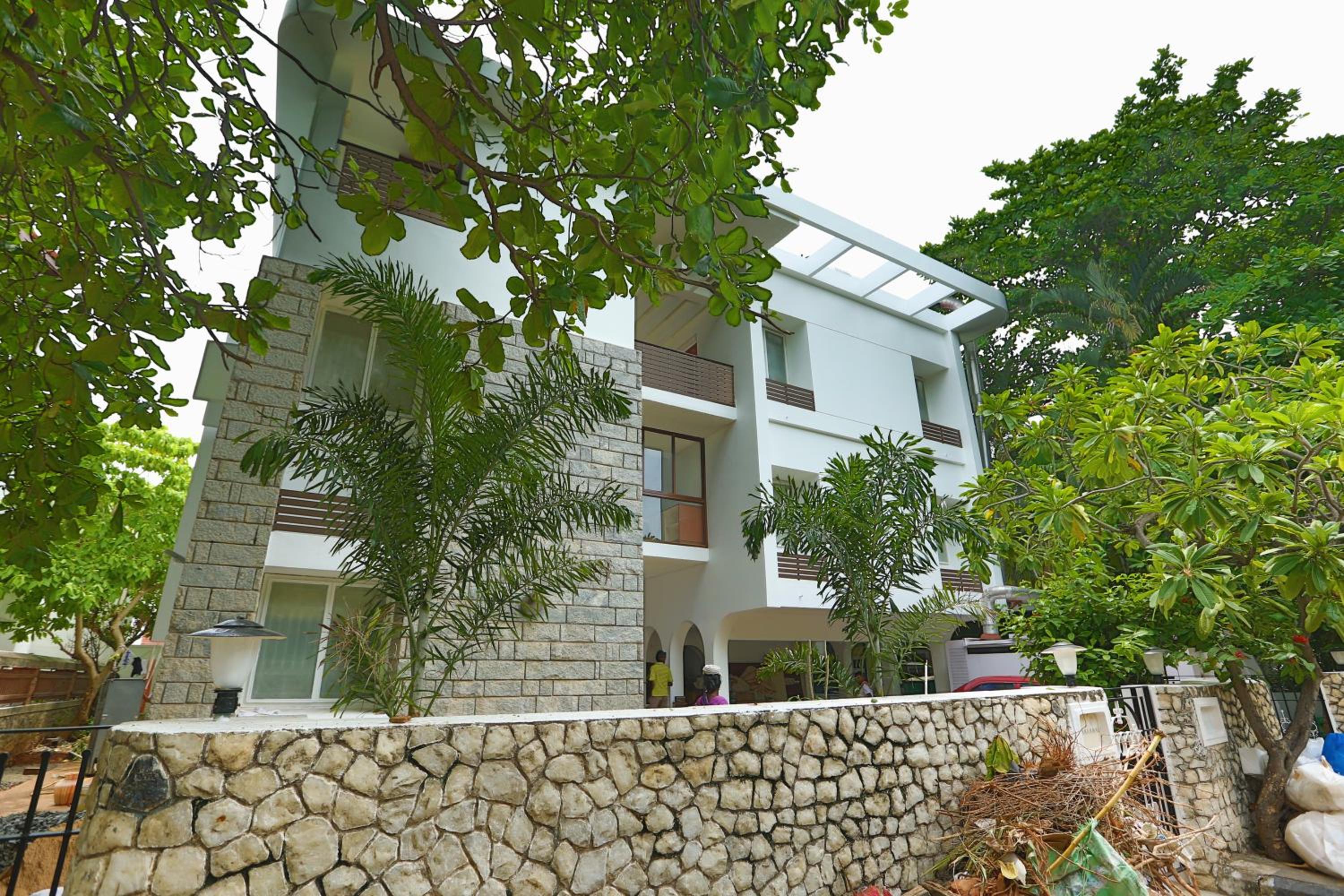 Фото Avenue 11 Boutique Residences