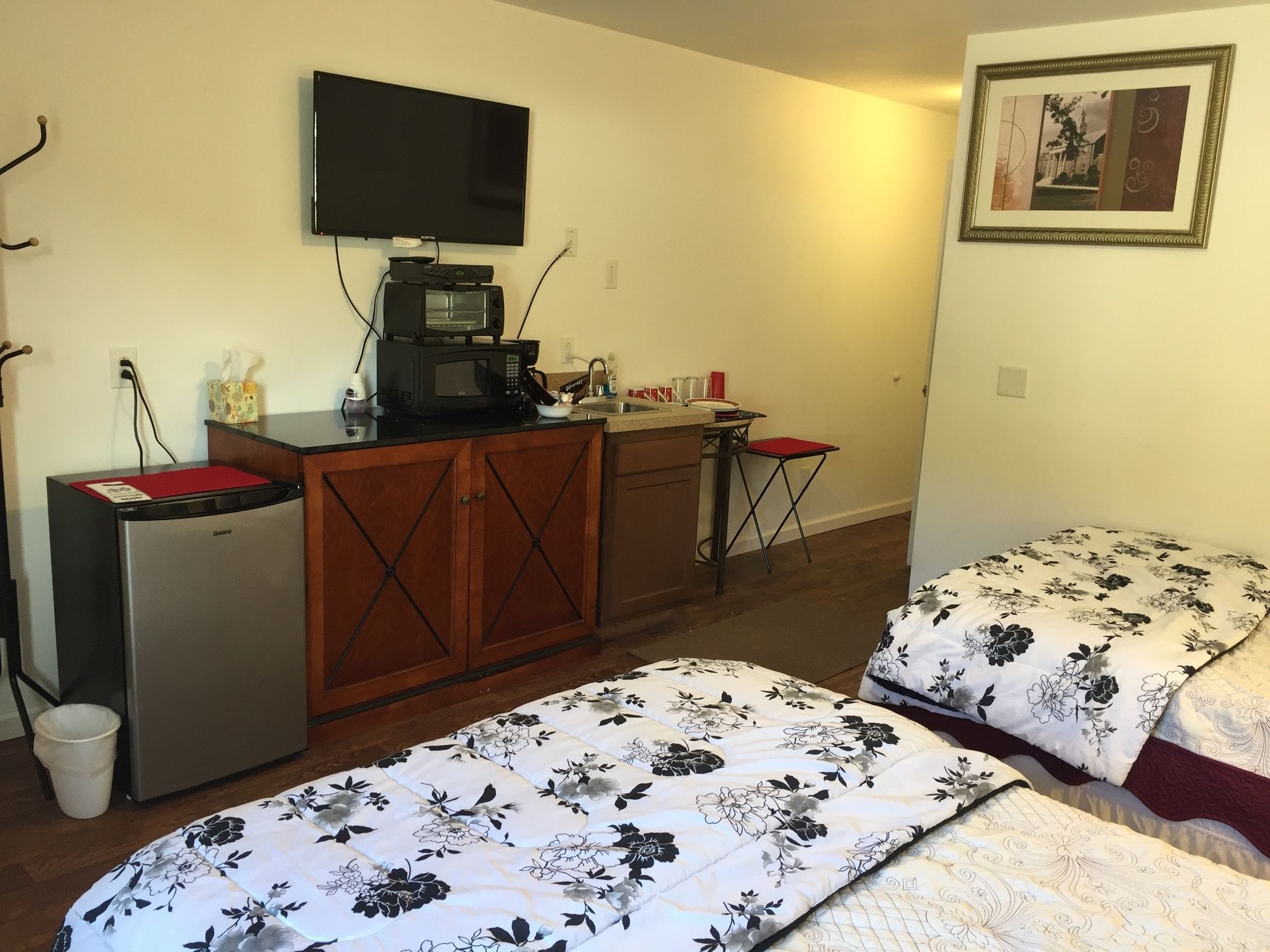 Фото Apple Inn and Suites Cooperstown Area