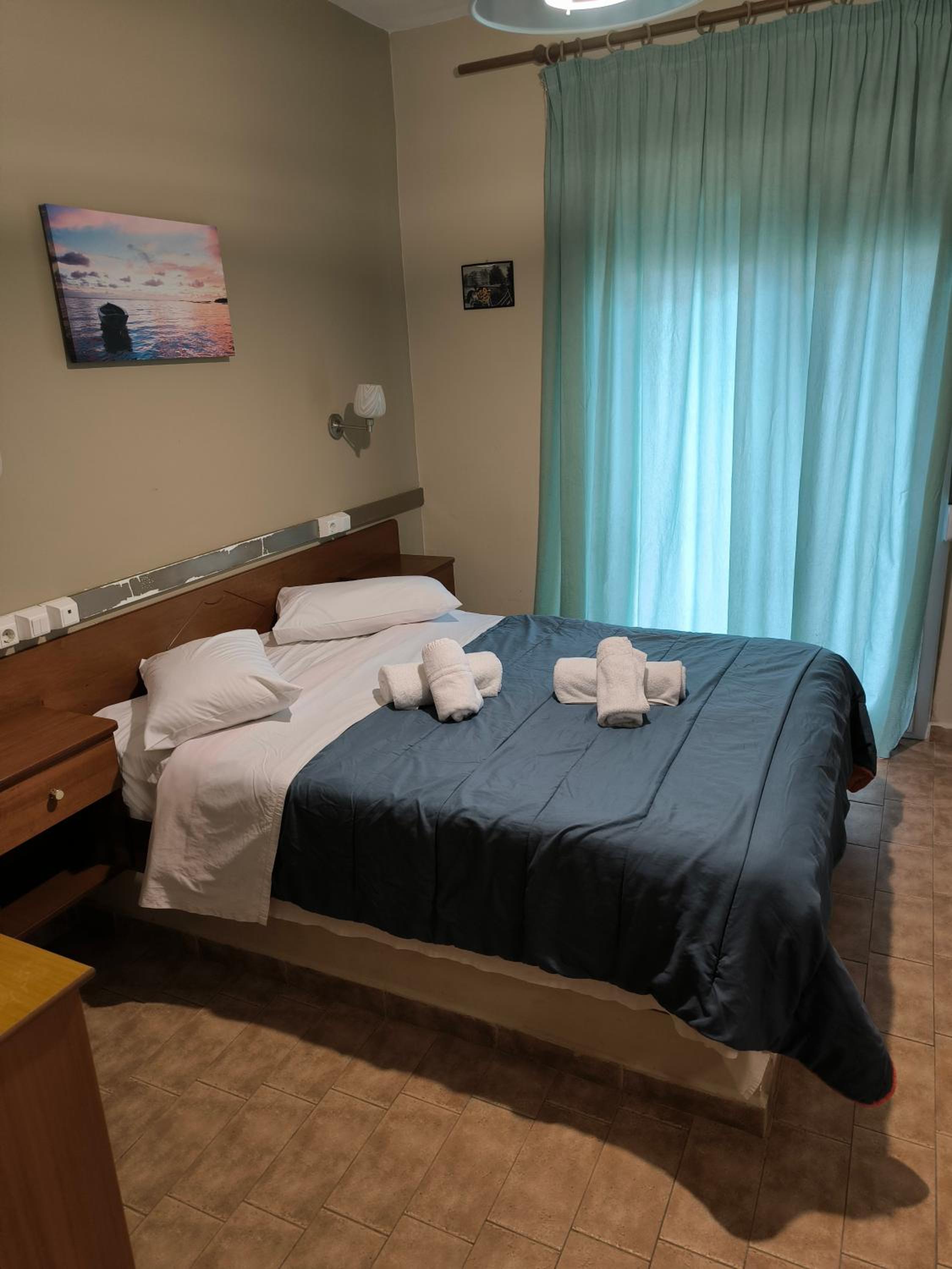 Фото Hotel Almira