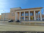Metallurg House of Culture (ulitsa Lenina, 2) ، دار الثقافة