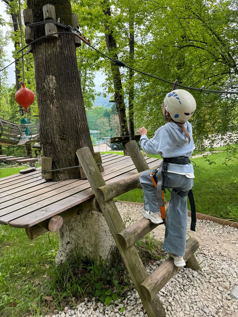 حديقة المغامرات Веревочный парк приключений Маугли ، ، صورة