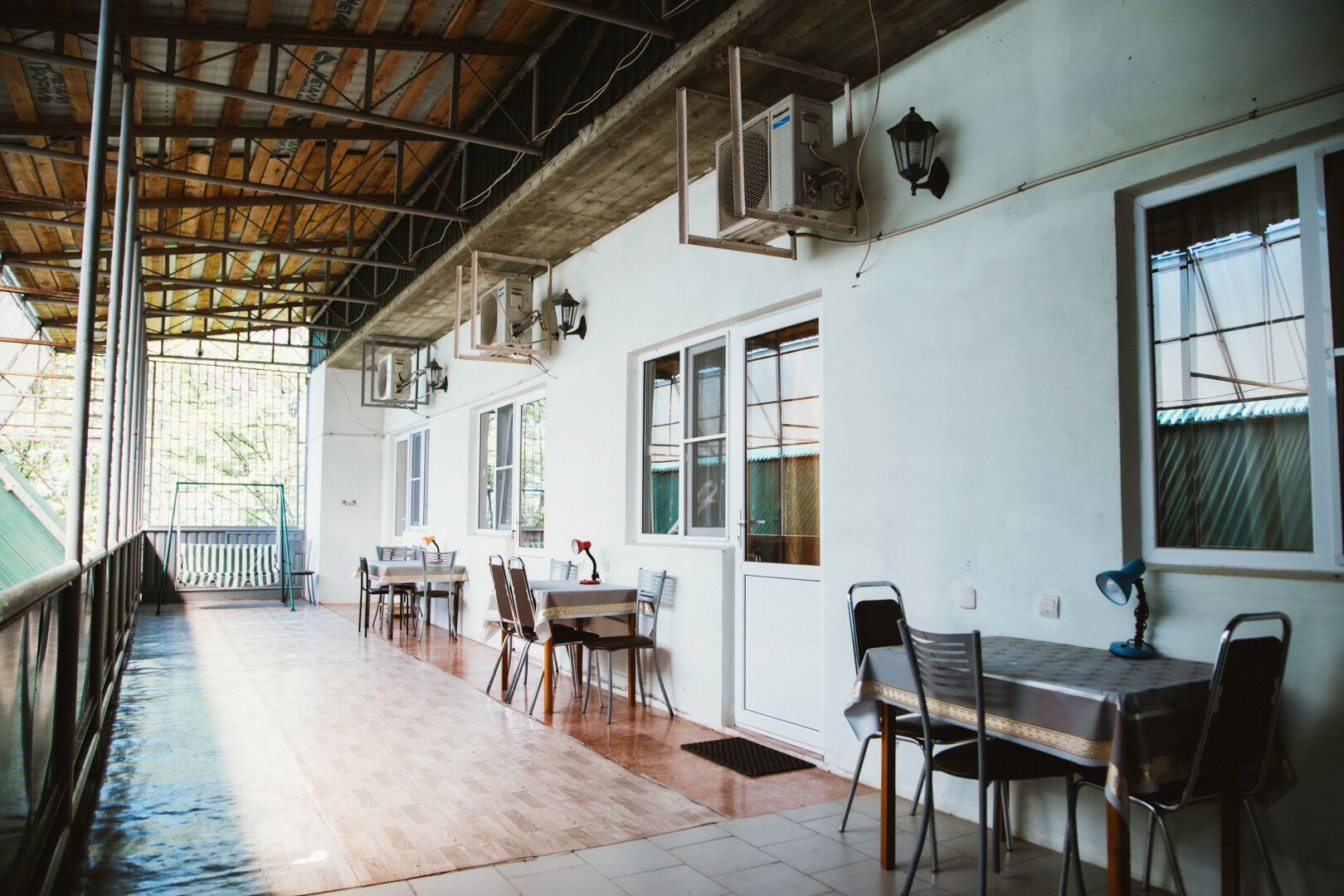 Фото Атмосфера