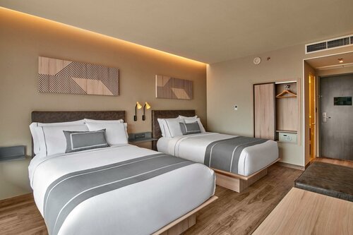 Гостиница City Express Plus by Marriott Interlomas