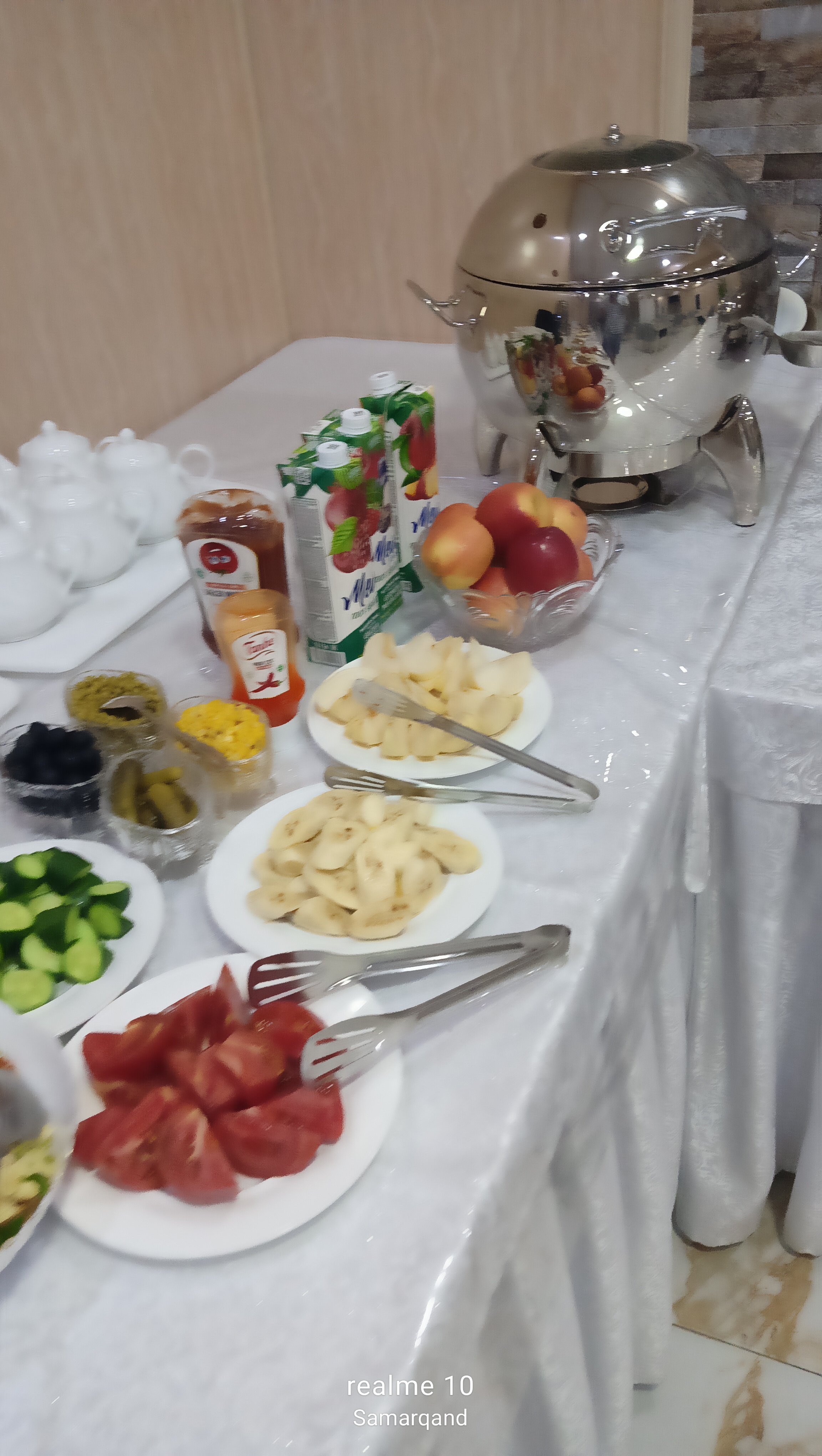 Фото Ayniy Hotel