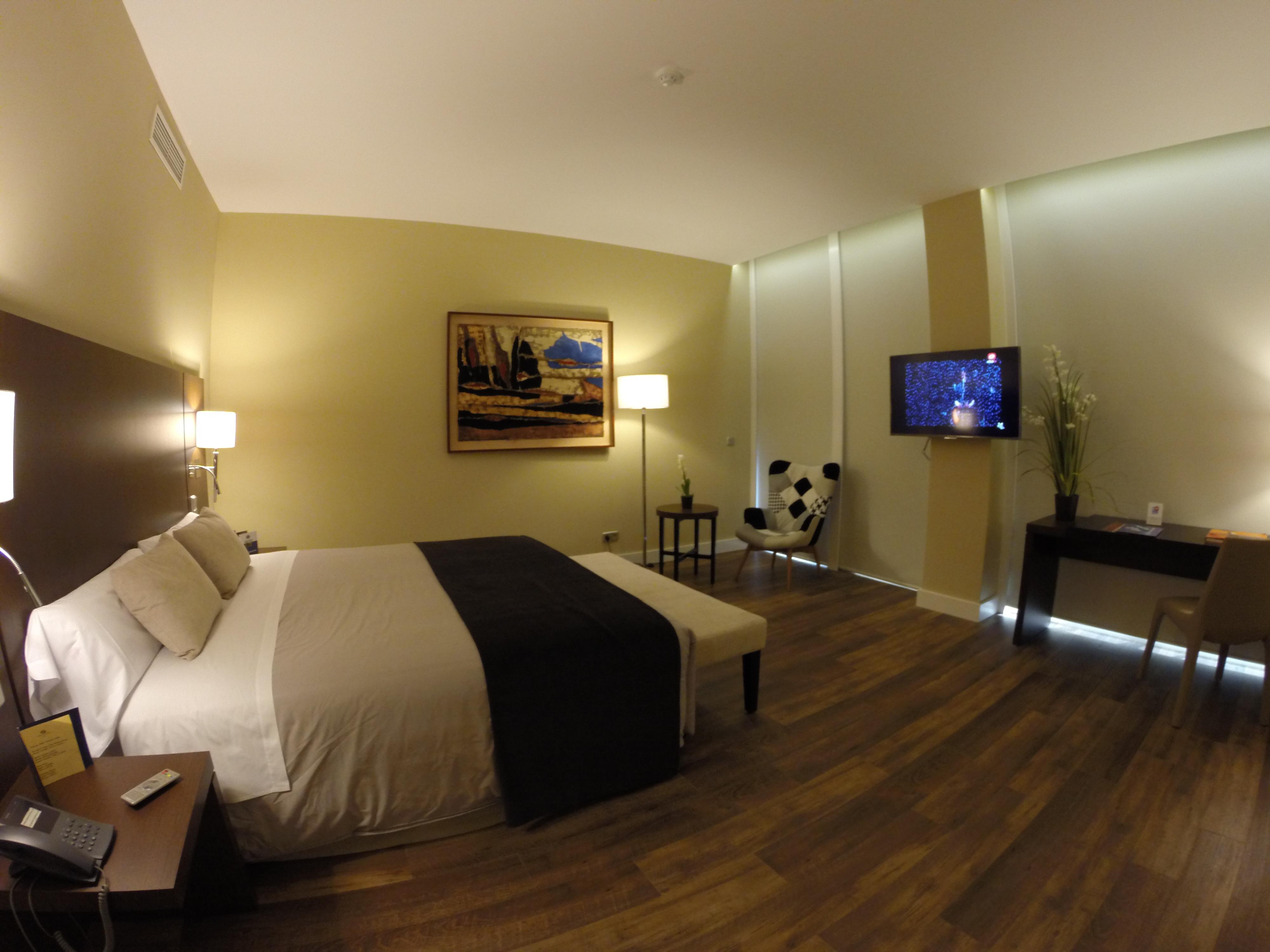 Фото Hotel Majadahonda