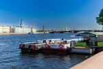 Алые Паруса (Admiralteyskaya Embankment, 16) ، قاعدة المياه، محطة القوارب