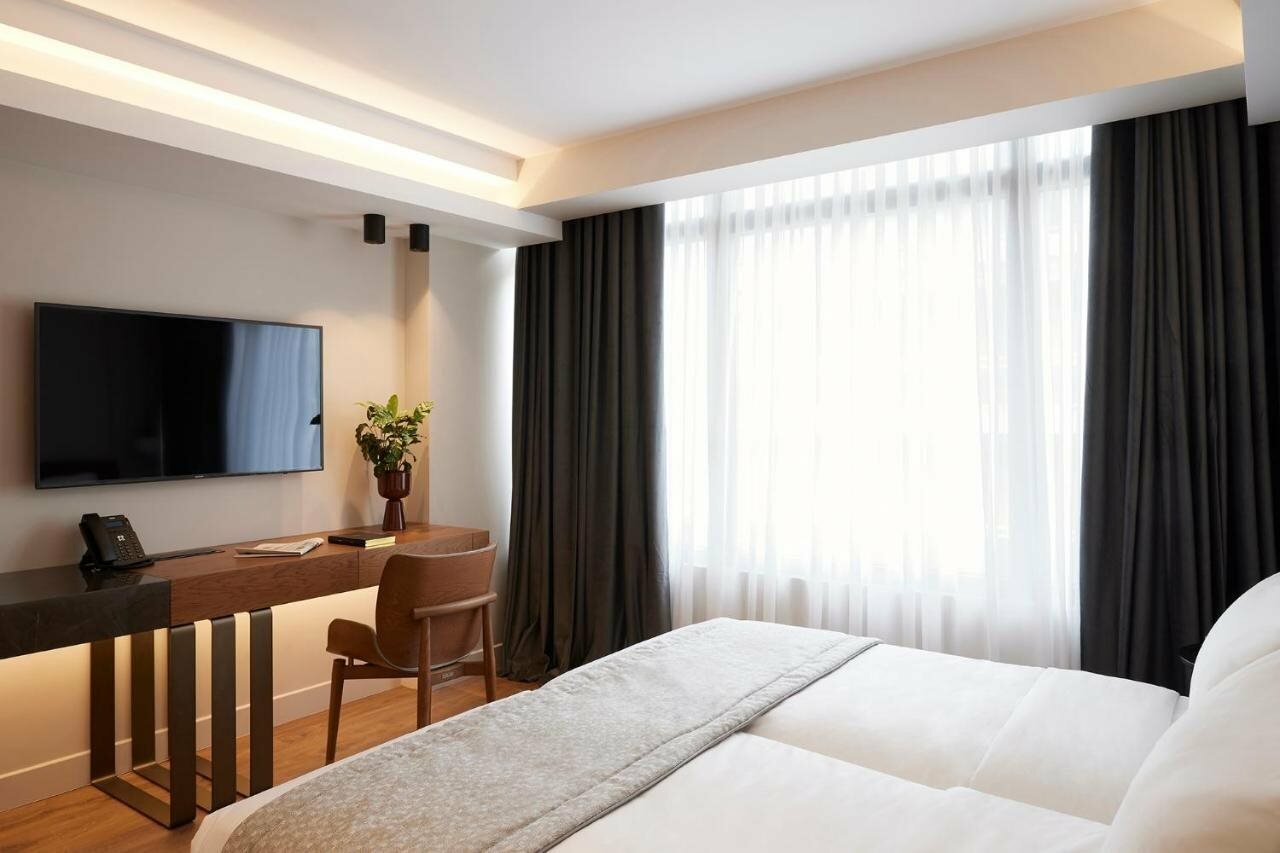 Фото Teight Hotel