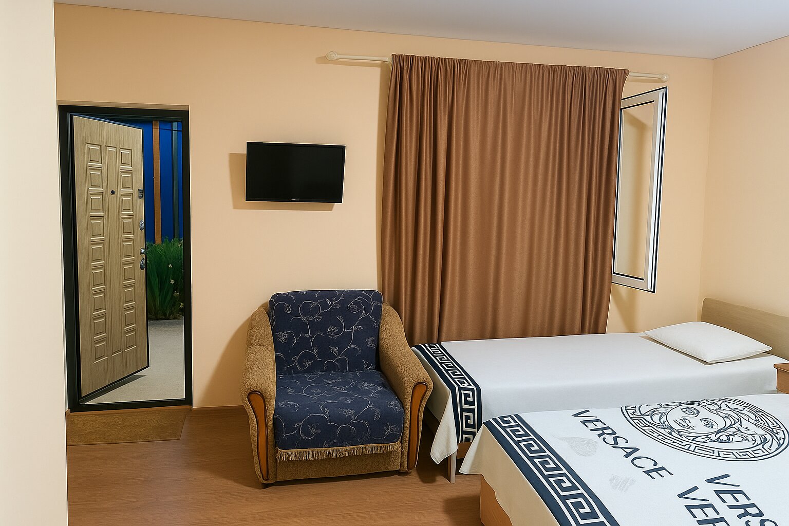 Фото отеля 2