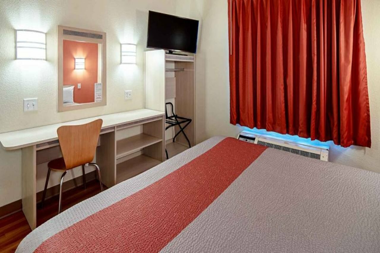 Фото Motel 6 Anchorage, AK - Midtown