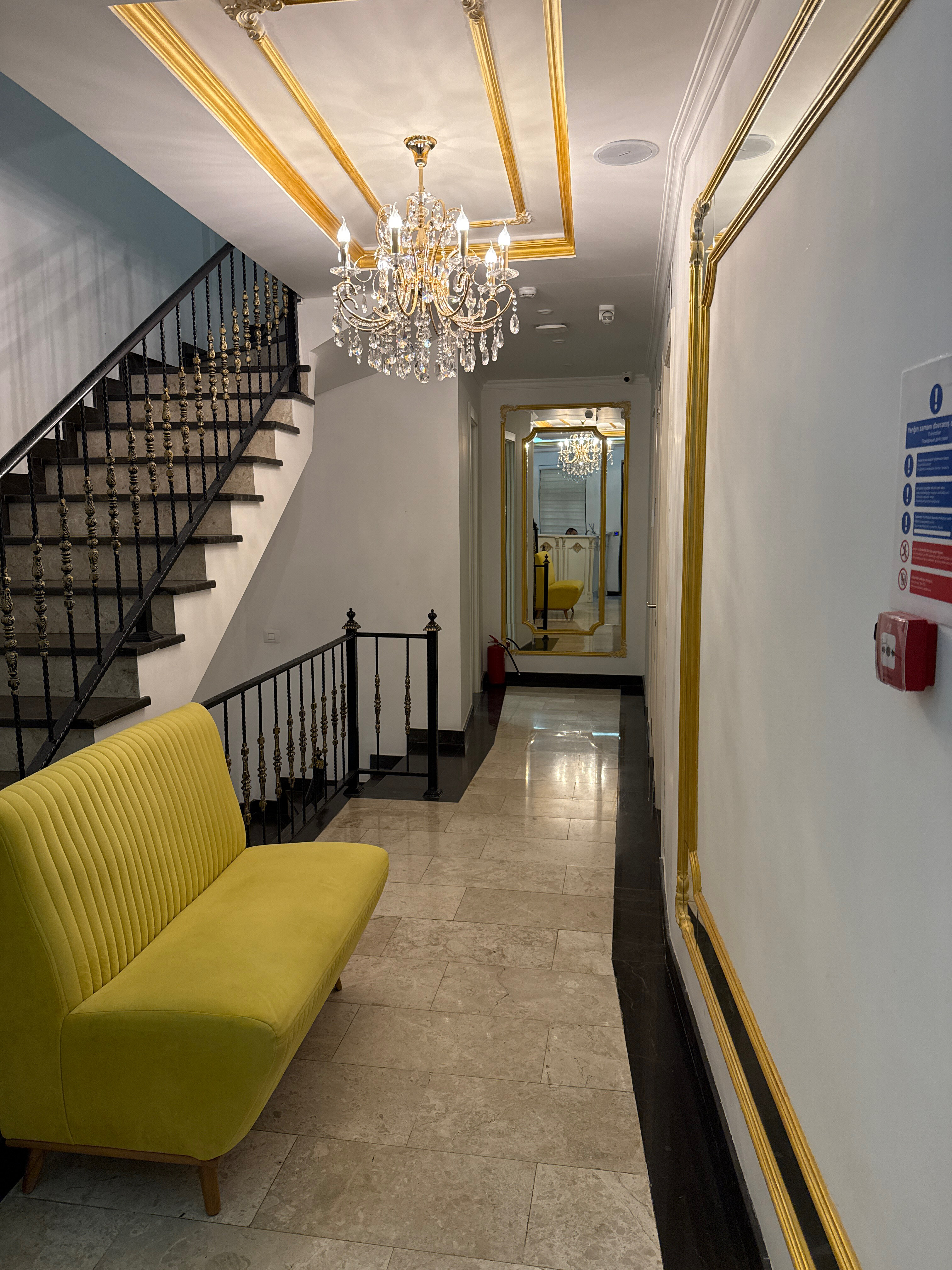 Фото Seven Beauties