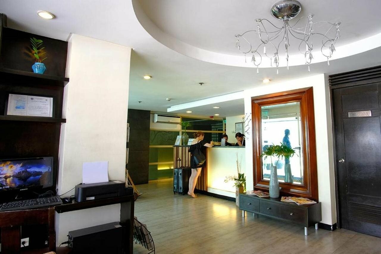 Фото Fersal Hotel Neptune Makati