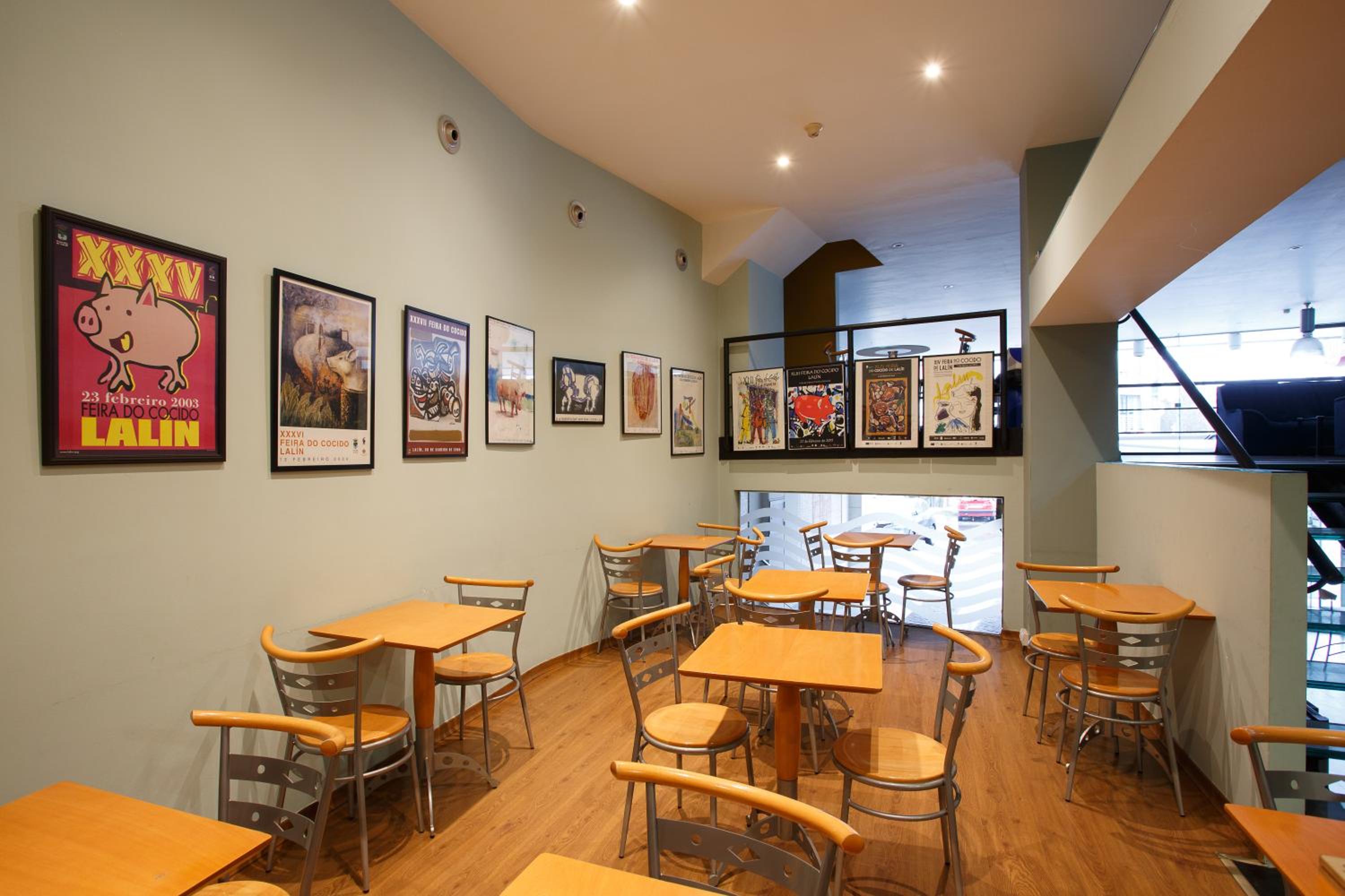 Фото Hotel Pontiñas