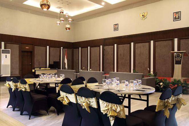 Фото Helios Hotel & Convention