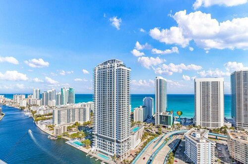 Гостиница Beachwalk Resort 2602 в Халландейл Бич