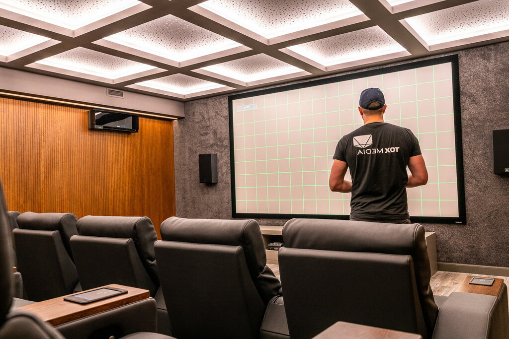 Projectors and multimedia equipment Tox Media, Saint Petersburg, photo