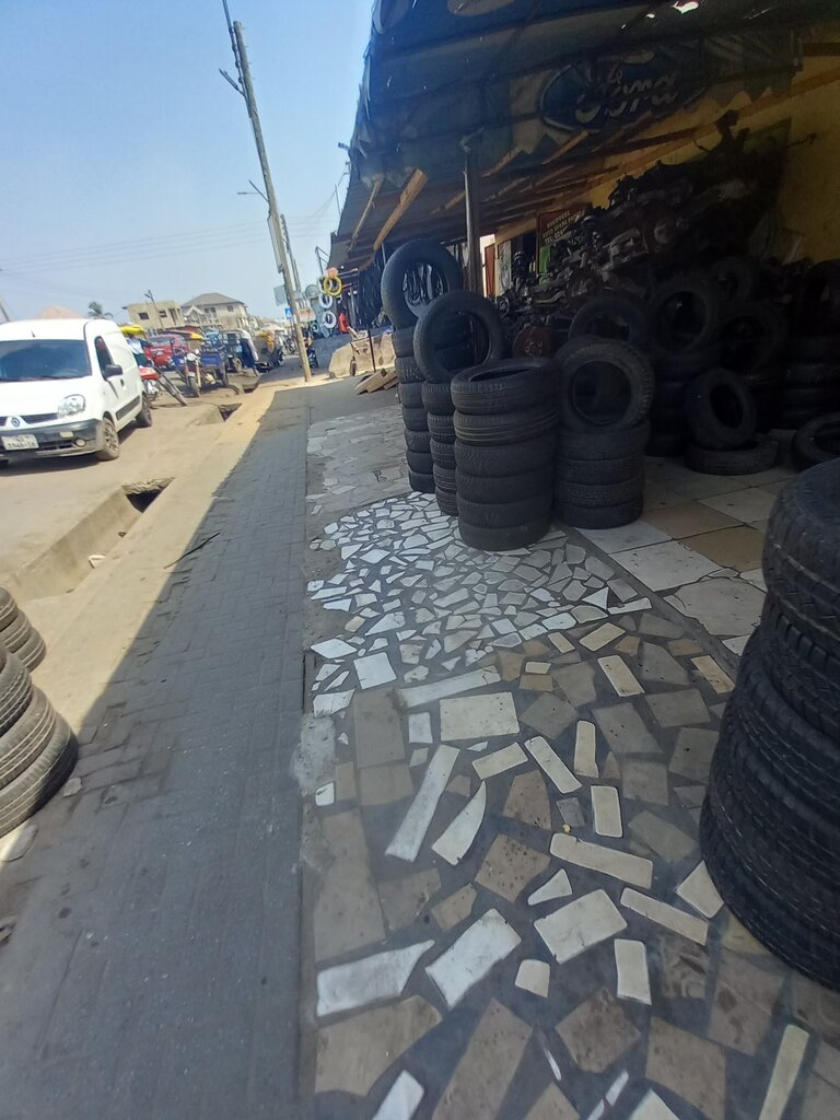 Boats, motor boats, yachts Samhenri Groupe, Accra, photo
