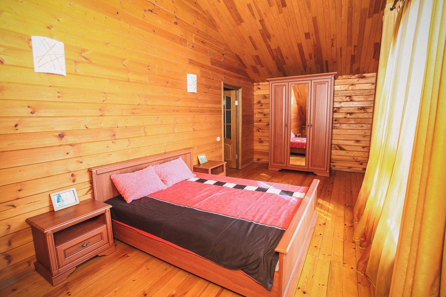 Фото Дом на берегу озера