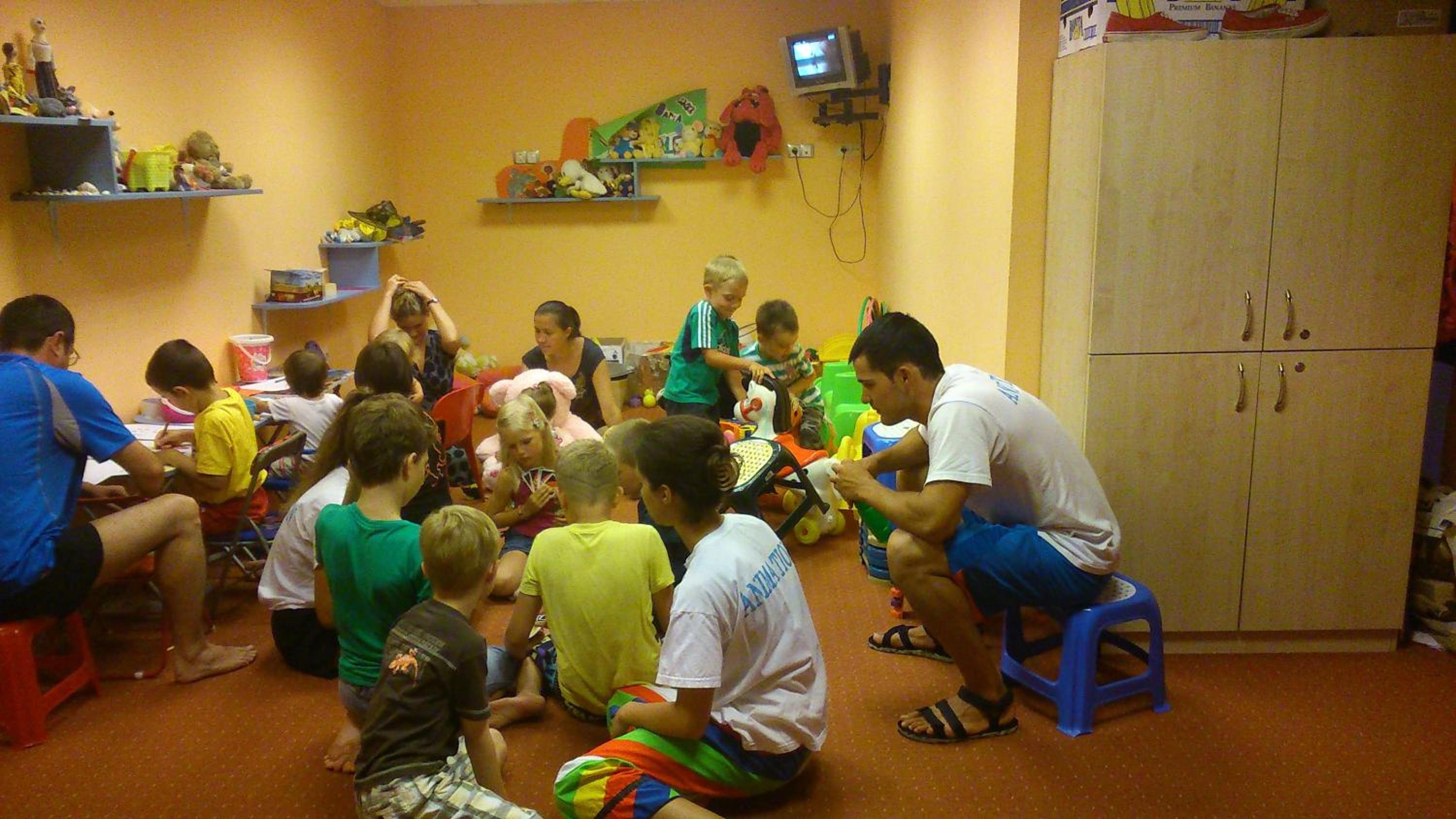 Фото Селена