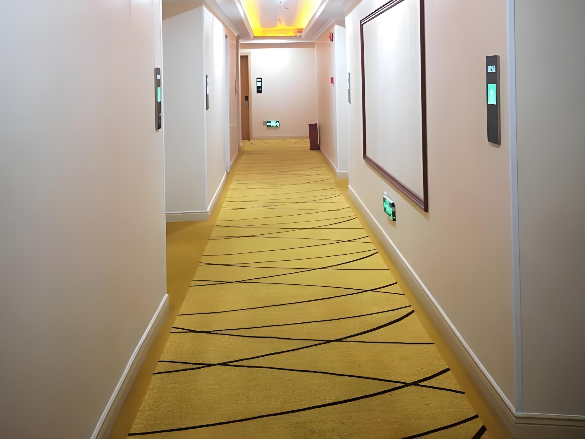 Фото GreenTree Inn Express Shanghai Baoshan District Youyi Road Metro Station